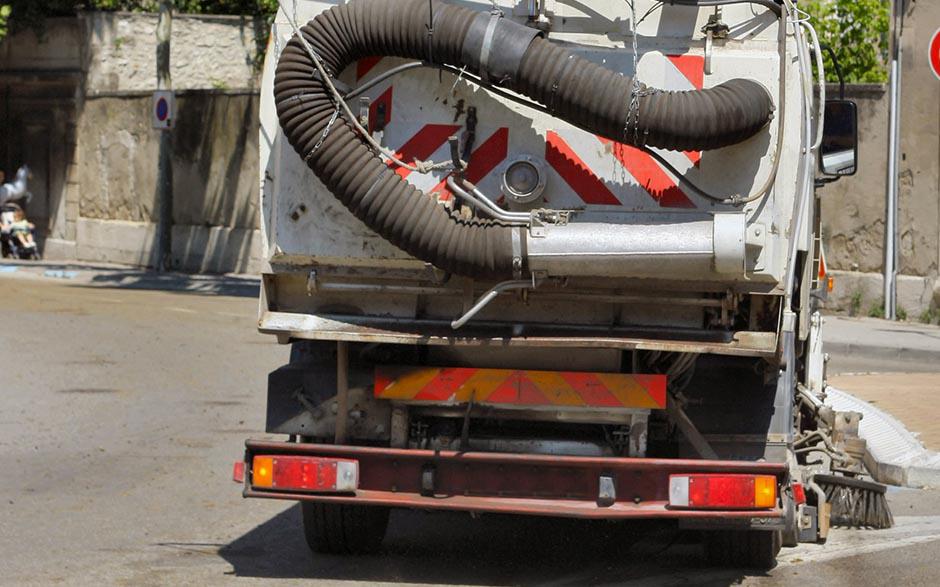 comment déboucher une douche Paris 6
