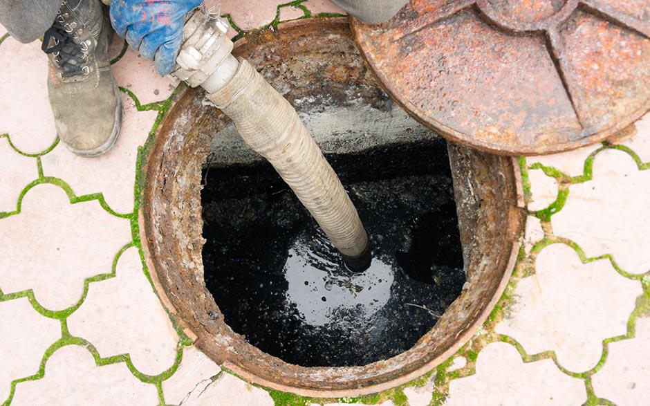 comment déboucher une douche Paris 6